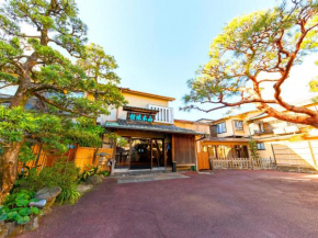  Atami Onsen Yamaki Ryokan  Атами